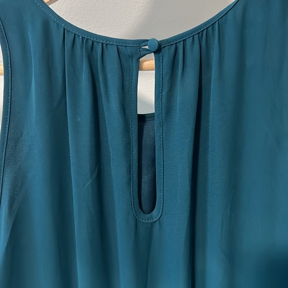 Paper crown green dress - Picture 3 of 6